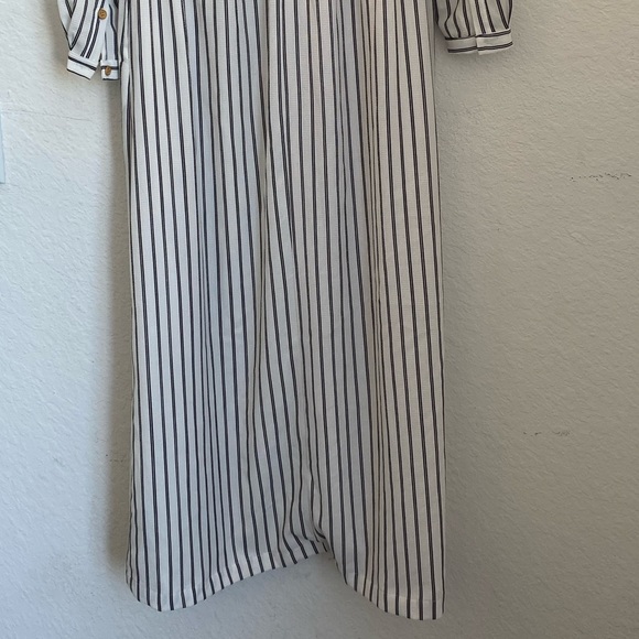 NIGHTWALKER Long Dress or Jacket, size medium, white and navy blue - Picture 11 of 11